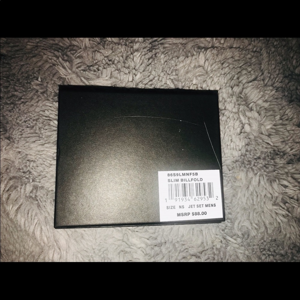 NWT - Michael Kors Wallet - Picture 4 of 4